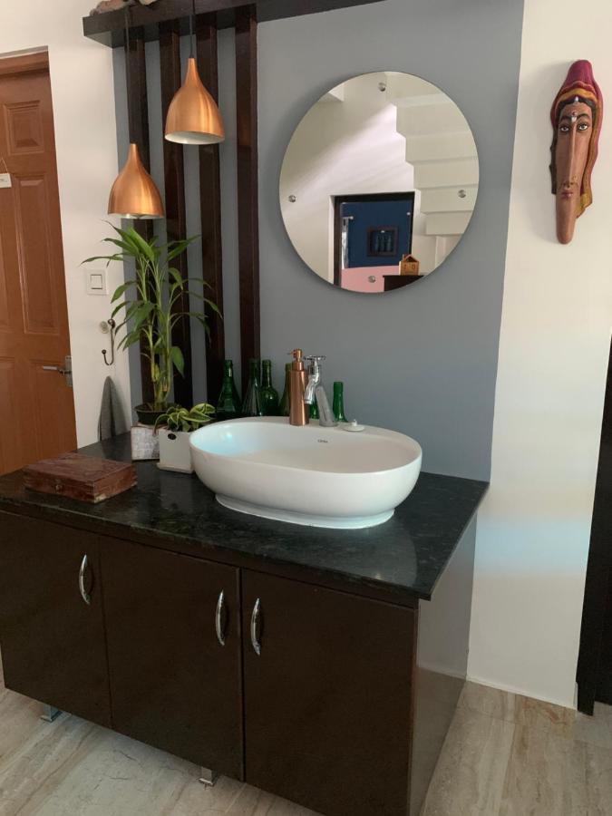 Peacock Villa Marari Beach Марарикулам Екстериор снимка