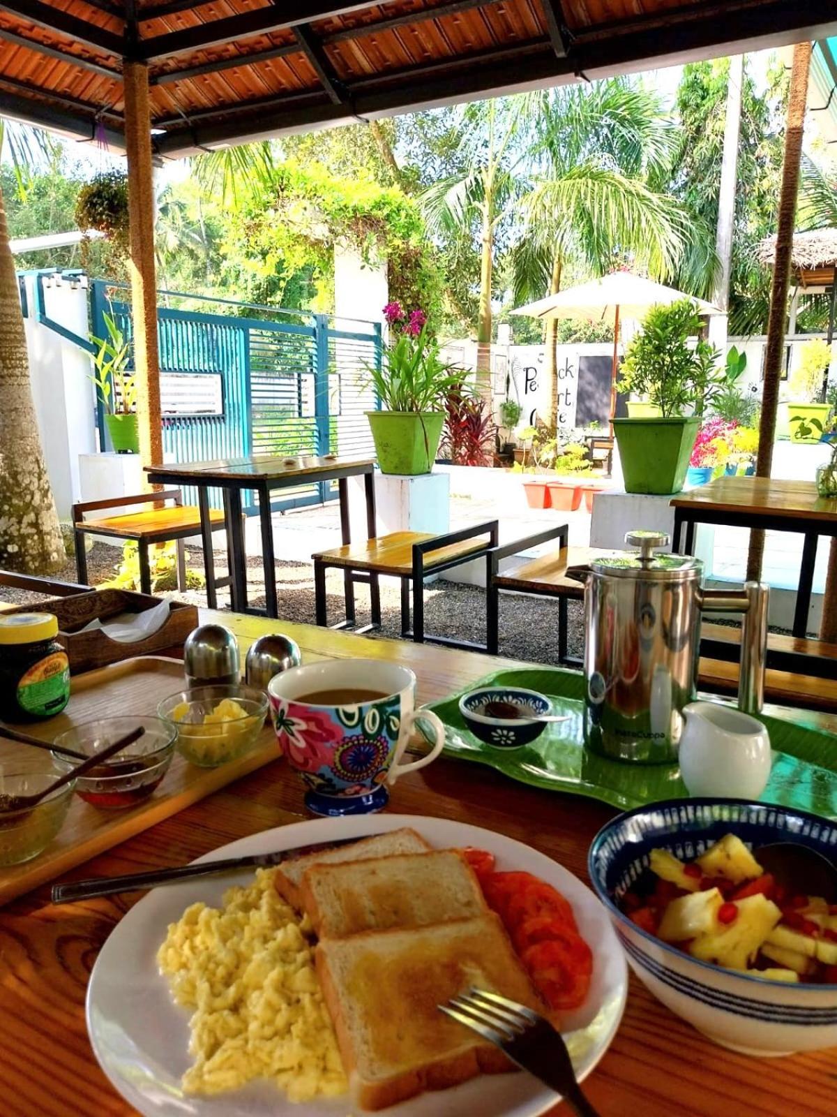 Peacock Villa Marari Beach Марарикулам Екстериор снимка