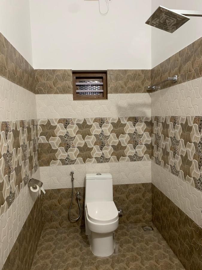 Peacock Villa Marari Beach Марарикулам Екстериор снимка